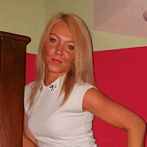 Agnieszka Piwowarska Agnieszka Piwowarska